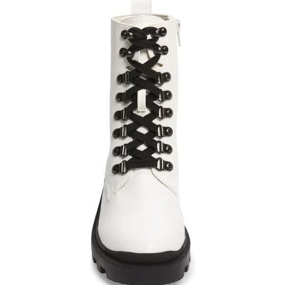 BP Combat Heeled Boot - Picture 2 of 3